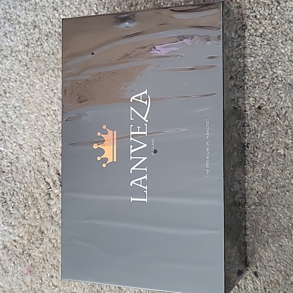 Lanveza IPL handset